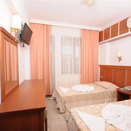 Diva Hotel İçmeler