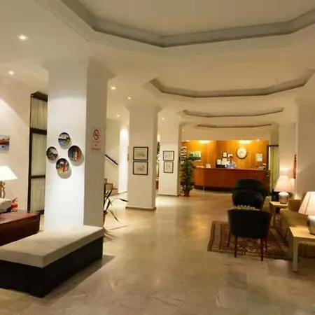 酒店 迪瓦酒店 2*